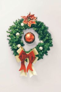 Snowflake Serenity Decor - Image 3