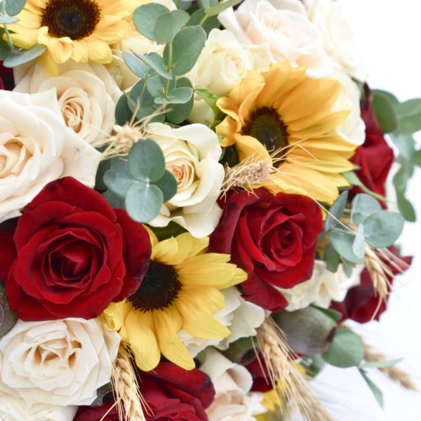 Periwinkle Flowers Bouquet - Image 2